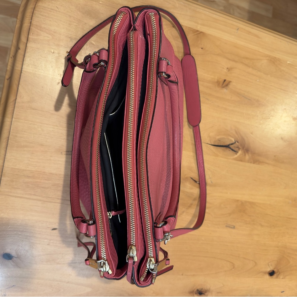 Coach Leather Bag - Picture 8 of 9